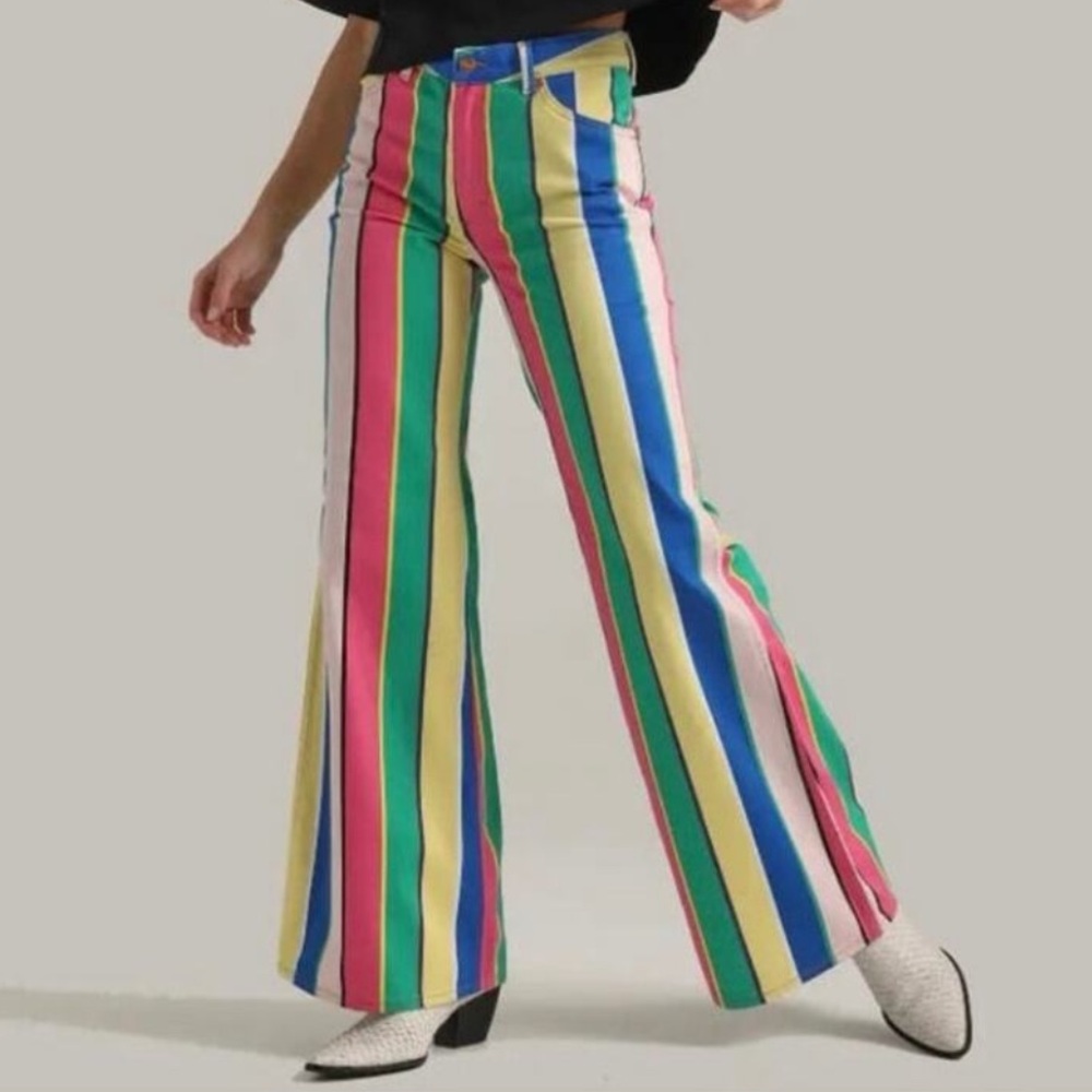 NWT Wrangler Striped Wanderer Bellbottom Jeans - Picture 2 of 4